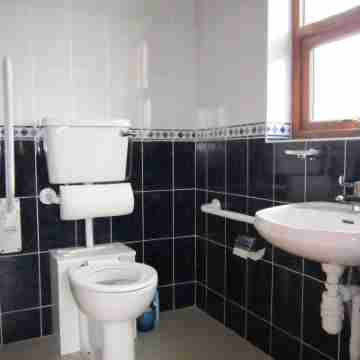 Majestic Sea Views, Family Friendly, Pet Friendly, Wheelchair Accessible Rooms