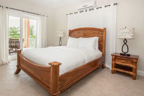 Oceanfront with Incredible Views and Free Use of Kayaks- Oceanaire 6