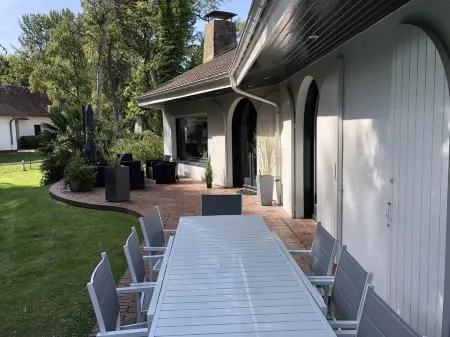 Beautiful property, very good location Отели рядом с достопримечательностью «Caravaning Stoneham - Touquet & Co»