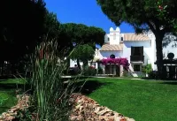 Luxury villa V2, sleeps 6, Elevator to the beach, Cliff, Pine Cliffs Golf