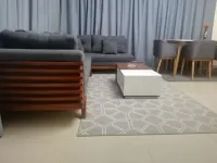 Hidden Gem 2BR with pool access