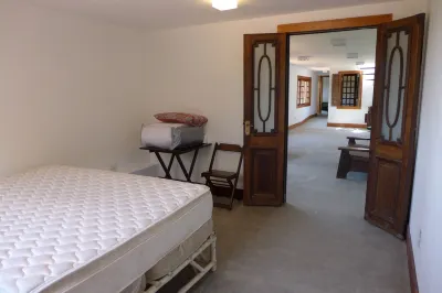 Farm in the Dam in Condominium in the Serra do Mar. Riacho Grande 40 min São Paulo Hotels near Matrix Square