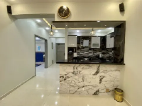 Elegant & Spacious 2br family apt, Sharahe Faisal