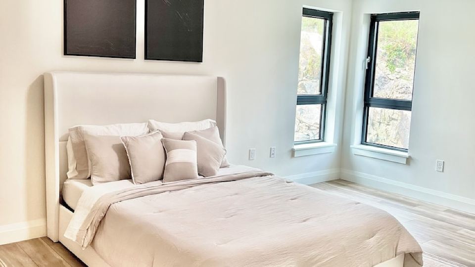 Modern Luxury Apartment in the Heart of Quincy