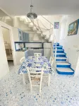 Arime ApartmentElegance and Tradition a Stone's Throw from the Sea"
