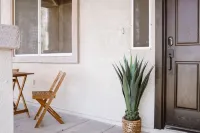 Spacious family-sized home with game room on a beautiful golf course!