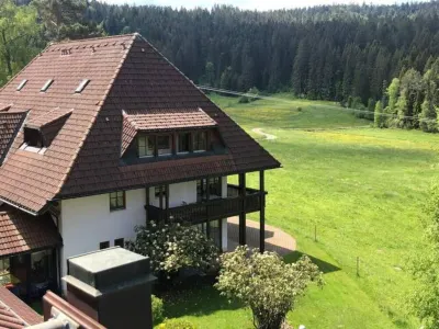Ferienwohnung Schwarzwald Hotels near Ski lifts at ski center Thoma