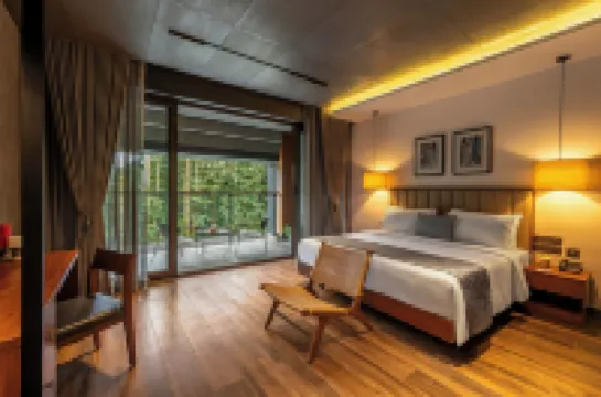 Sterling Athirappilly Hotels in Pariyaram