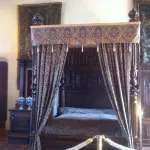 10 MINUTES FROM THE CENTER OF BLOIS, BRIGHT NEW APARTMENT,