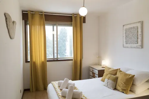 Pine Tree Apartment (free private parking) Hotels in Ramalde