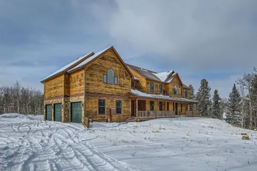 Mountain Majesty 6 Bedroom Home