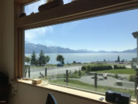 Front Row Bed and Breakfast Hotels in Seward