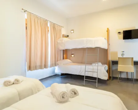 Albergue Inturjoven Cazorla Hoteles en Cazorla