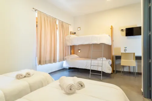 Albergue Inturjoven Cazorla Hotels in Cazorla