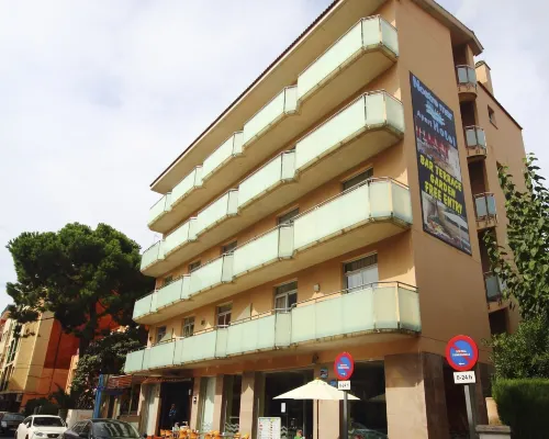 Aqua Hotel Nostre Mar Apartments Hotels in Pineda De Mar