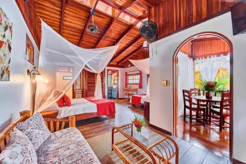 Hotel El Encanto Hotels in Cahuita