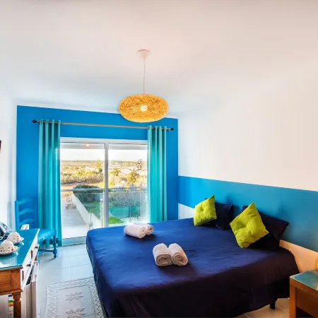 Tonel Apartamentos Turisticos