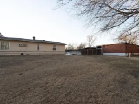 Cedar Inn Hotels in Mccook