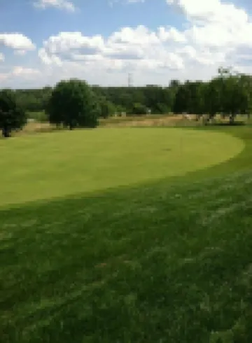 Cherry Hills Golf & Lodge