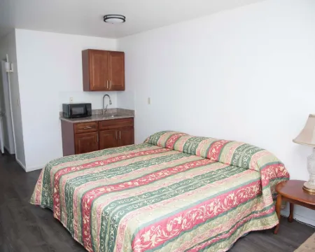 Lake George Residence LLC Hotels in Moreau