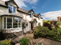 Eleri Cottage Hotels in Malvern