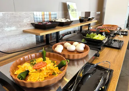 Holiday Club Vista Amadores Отели рядом с достопримечательностью «Плайя Анфи дель Мар»