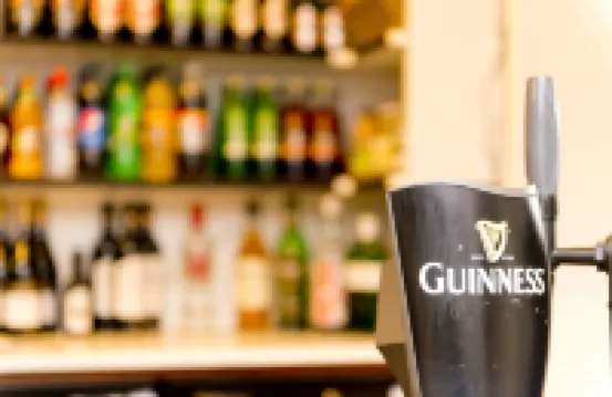 โฮสเทล วายเอชเอ ราเวนสตอร์