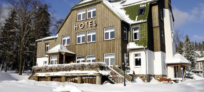 Waldhotel Auszeit Mit Restaurant & Café Hotels in Harz