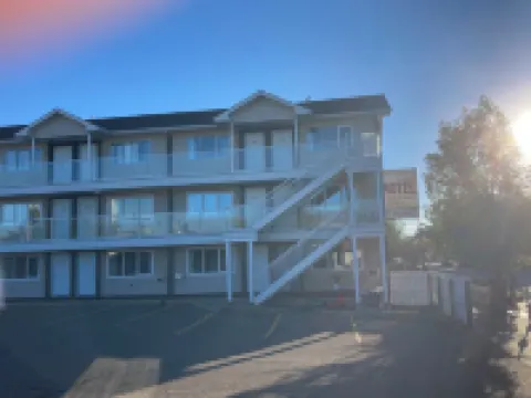 Raccoon Lodge Motel Hotels in 