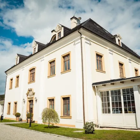 Pałac na Wodzie Hotel & Spa