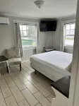 Foster Lake Inn
