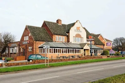 Rotherham East (M18/M1) Hotels near Herringthorpe Valley Park