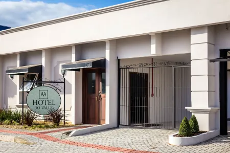 Hotel do Valle Отели в г. Тижукас