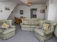 23 Beach Road