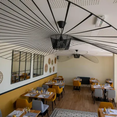 Logis Hôtels - le Bellaroc - Hôtel 2 étoiles et Restaurant