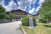 Hotel Schwarzbachhof - Mountain view