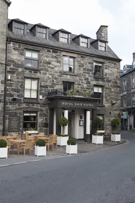 Royal Ship Hotels in Dolgellau