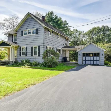 Rustic Bainbridge Retreat w/ Spacious Yard!