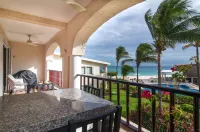 Beachfront/OceanView/PoolView/3 Bedroom/GREAT WIFI  Xaman Ha Condo #7121