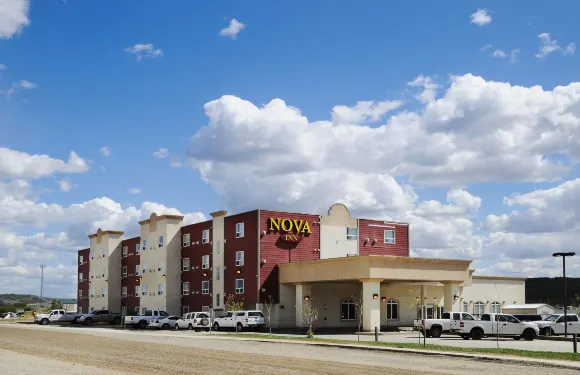 皮斯河新星酒店