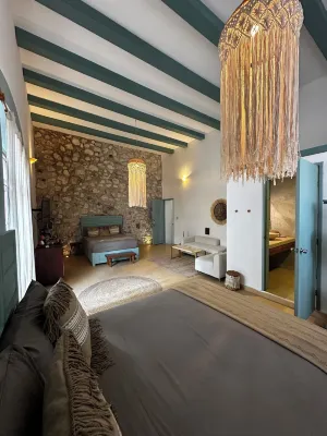 โฮเทล คาซา ปูเอร์ตา เด มาร์