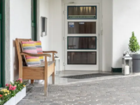 Boardinghouse Burgpark Hoteles en Hurth-Hermulheim