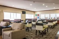Comfort Suites Hotels in Canton