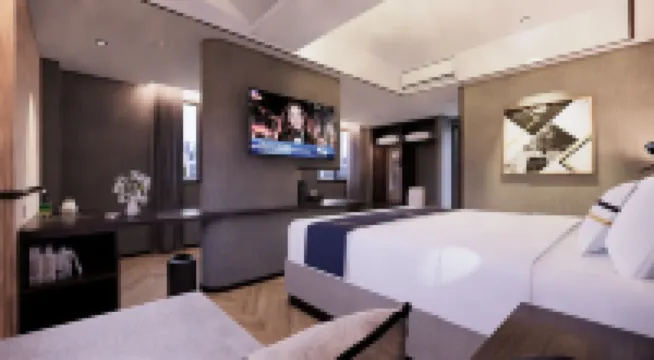 Fieris Hotel Jakarta アリオンモール周辺のホテル