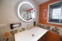 Scilla SeaFront Rooms