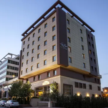 Safir Hotel
