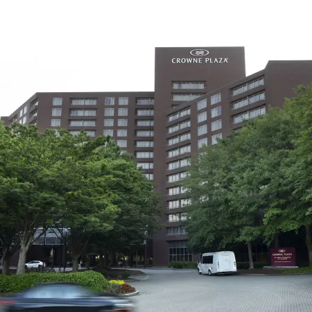 Crowne Plaza ATLANTA PERIMETER AT RAVINIA by IHG