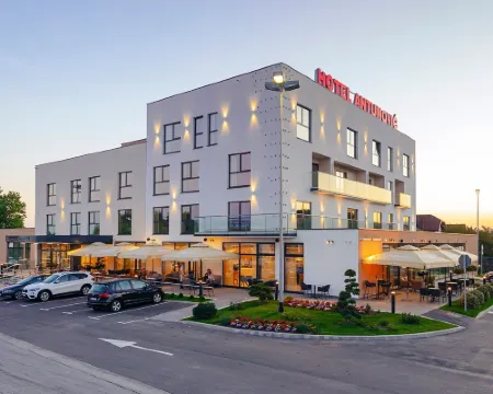 Antunović Hotel East Hotels in Sesvete