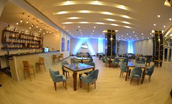 Golden Jewel Hotel