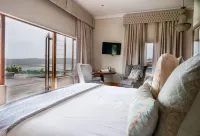 Issaquena Heights Boutique Hotel Hotels near Knysna River